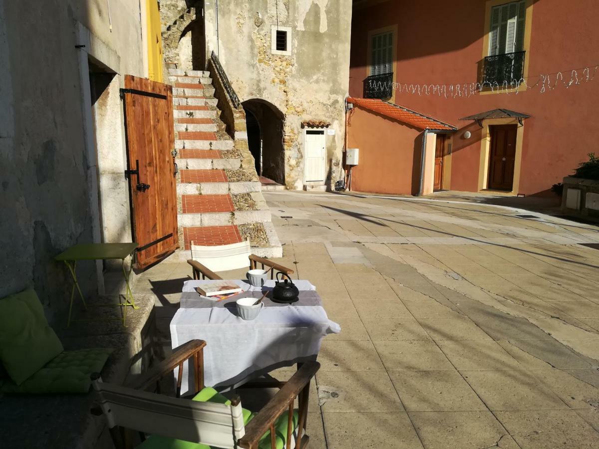 Monaco'S Cottage & Spa Rocabruna Exterior foto