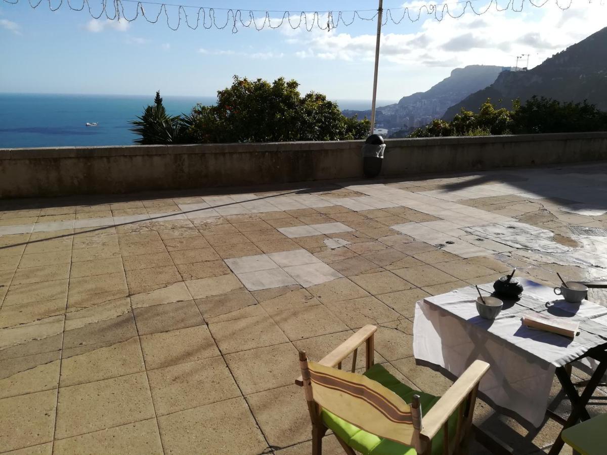 Monaco'S Cottage & Spa Rocabruna Exterior foto